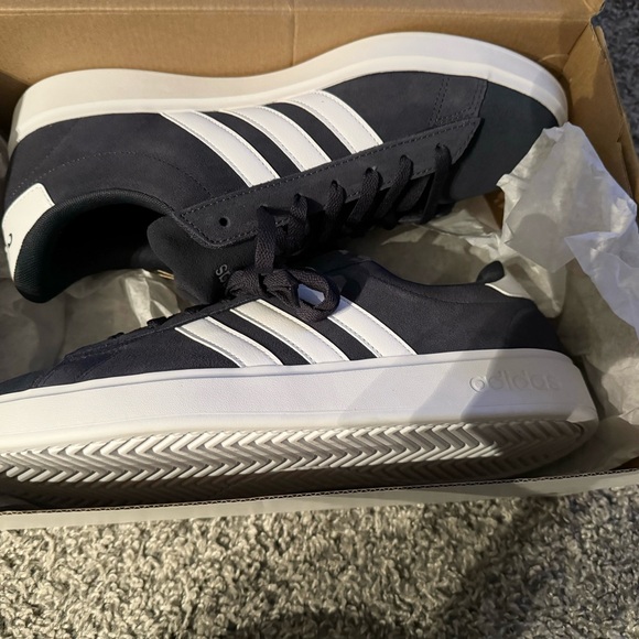 Adidas Grand Court 2.0 - Picture 2 of 3